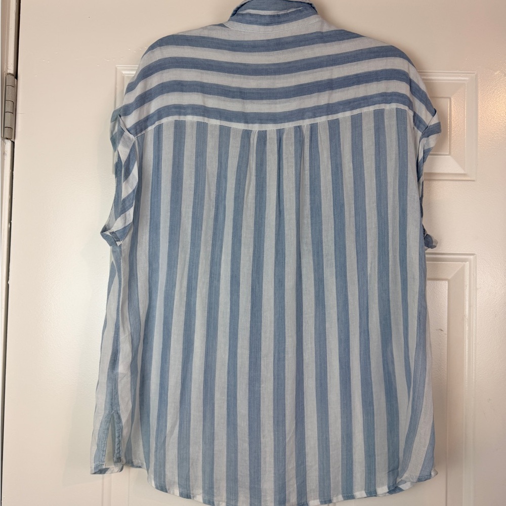 Kut from the Kloth blue stripe linen blend button up shirt sz Large - Picture 6 of 6
